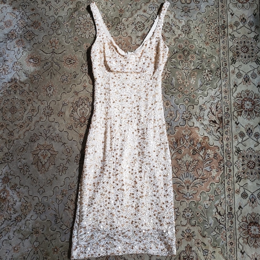Gold Sequined Lacy Pencil Dress